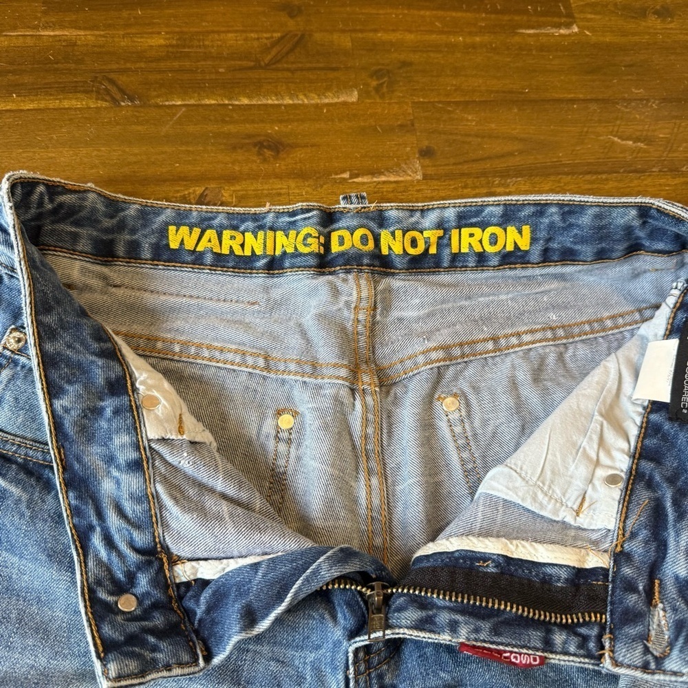 Dsquared Wash Distressed Holes/Rips Denim Shorts - Picture 4 of 9